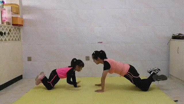 5a2e5a5dae2245dd919c5d7f7e298ada.gif